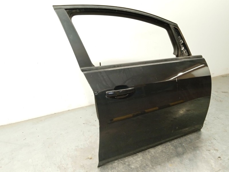 Recambio de puerta delantera derecha para opel astra j sedán 1.7 cdti (69) referencia OEM IAM 13330766  