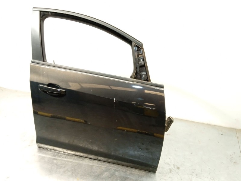 Recambio de puerta delantera derecha para opel astra j sedán 1.7 cdti (69) referencia OEM IAM 13330766  