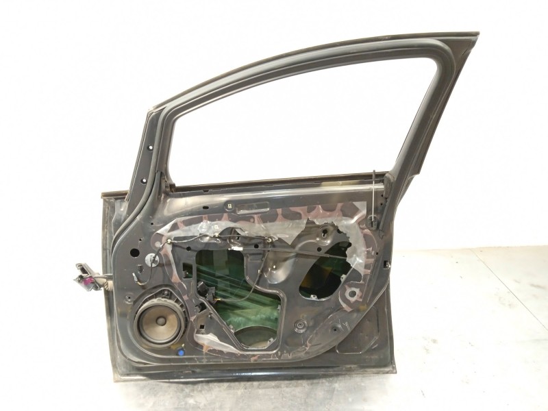 Recambio de puerta delantera derecha para opel astra j sedán 1.7 cdti (69) referencia OEM IAM 13330766  