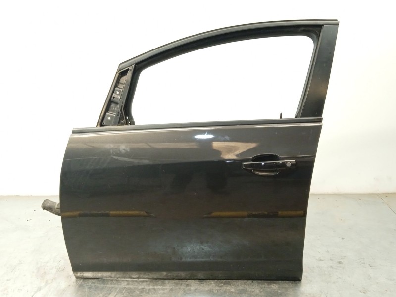 Recambio de puerta delantera izquierda para opel astra j sedán 1.7 cdti (69) referencia OEM IAM 13330765  