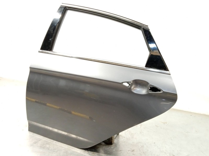 Recambio de puerta trasera izquierda para hyundai i40 i (vf) 1.7 crdi referencia OEM IAM 770033Z300  