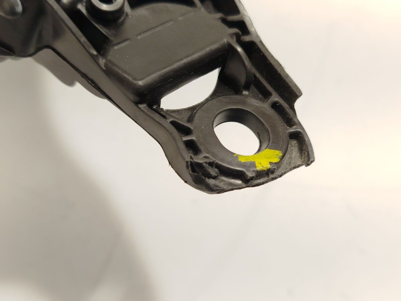 Recambio de faro izquierdo para peugeot 208 i (ca_, cc_) 1.6 gti referencia OEM IAM 1685351980  89907570