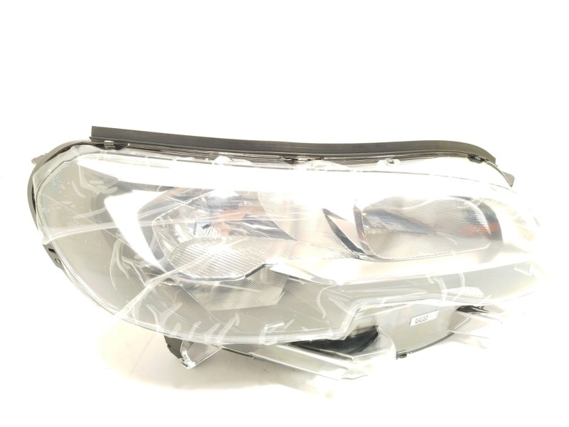 Recambio de faro derecho para peugeot expert combi standard referencia OEM IAM 9808572580  