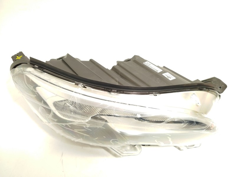 Recambio de faro derecho para peugeot expert combi standard referencia OEM IAM 9808572580  