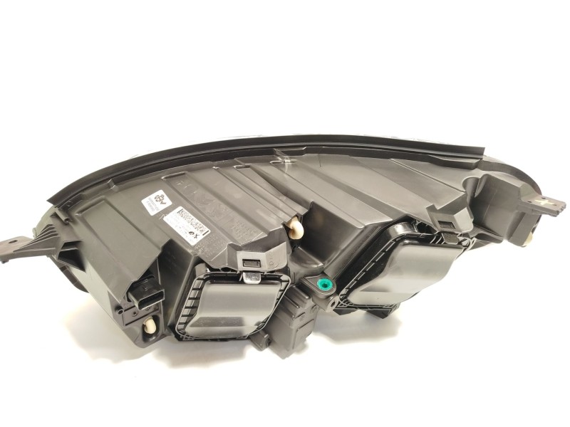 Recambio de faro derecho para peugeot expert combi standard referencia OEM IAM 9808572580  