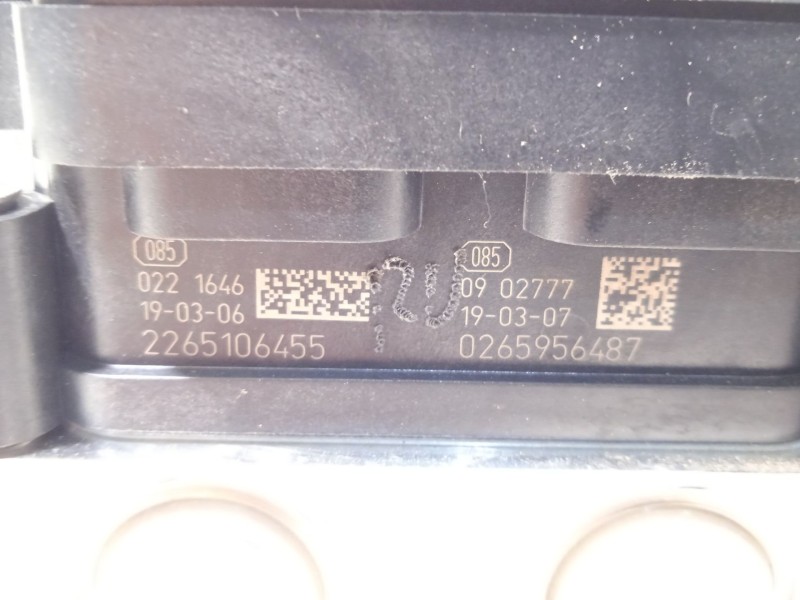 Recambio de abs para nissan qashqai (j11) acenta referencia OEM IAM 47660HV70A 2265106455 269910