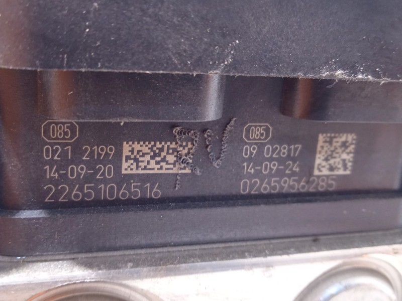 Recambio de abs para dacia sandero stepway referencia OEM IAM 476605492R 2265106516 269633