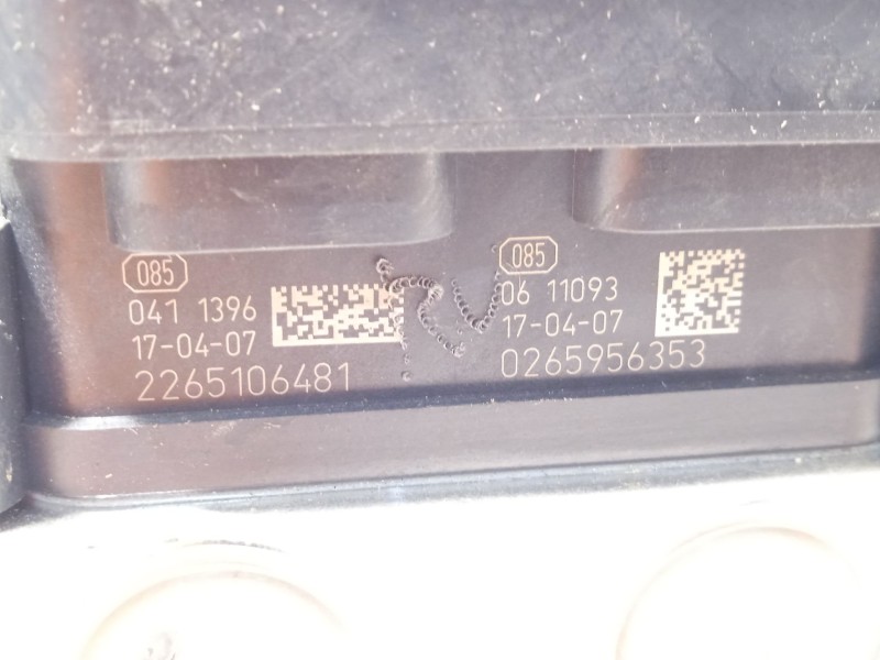 Recambio de abs para citroën c4 picasso live referencia OEM IAM 9812786180 2265106481 269936
