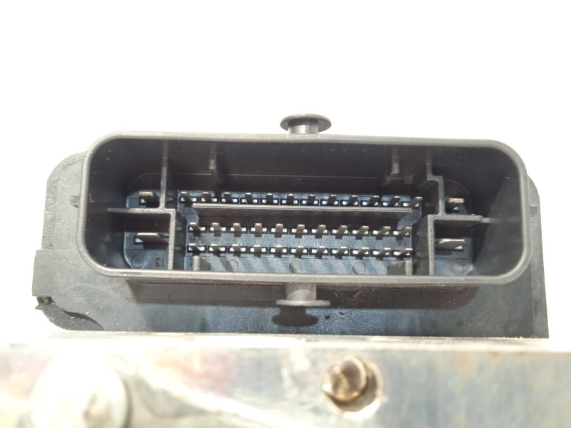 Recambio de abs para dacia duster iii prestige referencia OEM IAM 476606804R 0265956628 269727