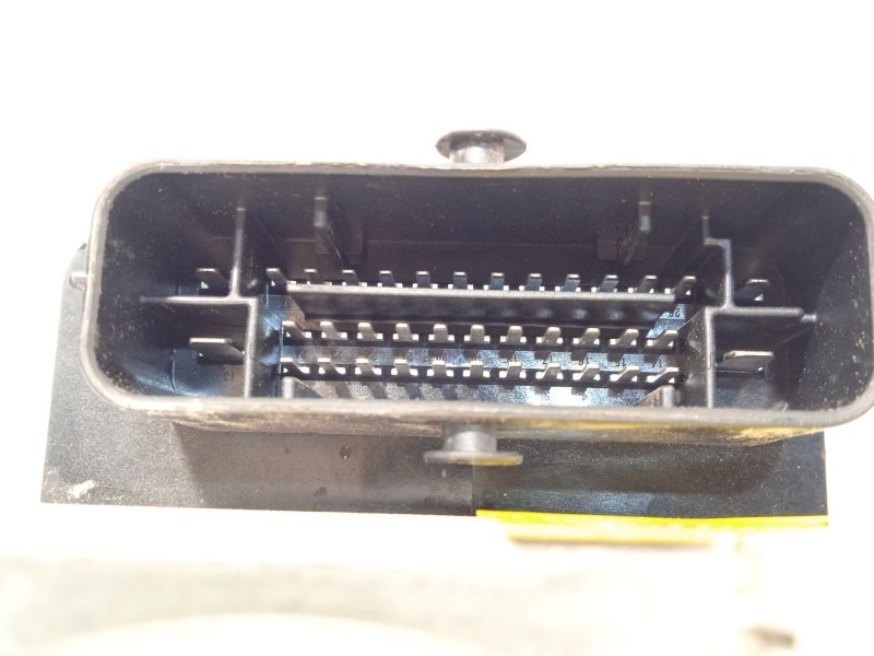 Recambio de abs para mitsubishi asx (ga_w_) 1.8 di-d (ga6w) referencia OEM IAM 4670A772 28515579003 06210227824