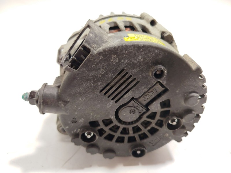 Recambio de alternador para hyundai i40 i (vf) 1.7 crdi referencia OEM IAM 373002A800  2609674
