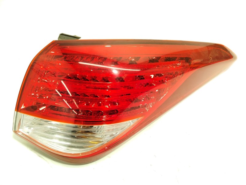 Recambio de piloto trasero derecho para hyundai i40 i (vf) 1.7 crdi referencia OEM IAM 924023Z000  