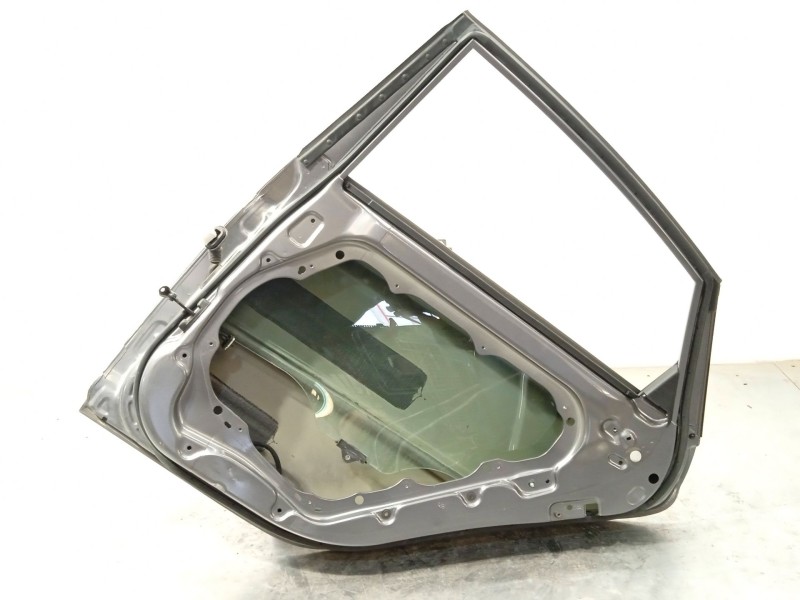 Recambio de puerta trasera derecha para hyundai i40 i (vf) 1.7 crdi referencia OEM IAM 770043Z000  