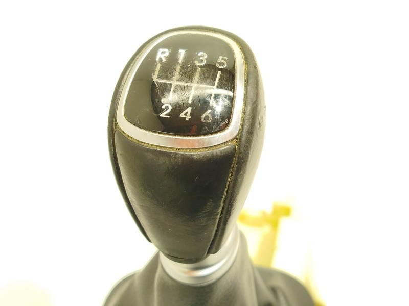 Recambio de palanca cambio para hyundai i40 i (vf) 1.7 crdi referencia OEM IAM 437003Z250RY  
