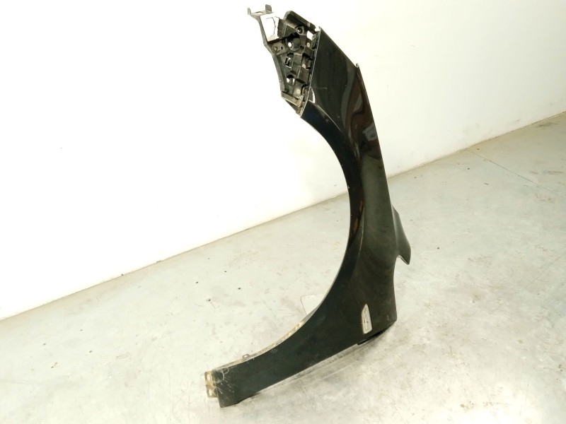 Recambio de aleta delantera izquierda para opel astra j sedán 1.7 cdti (69) referencia OEM IAM 13390002  