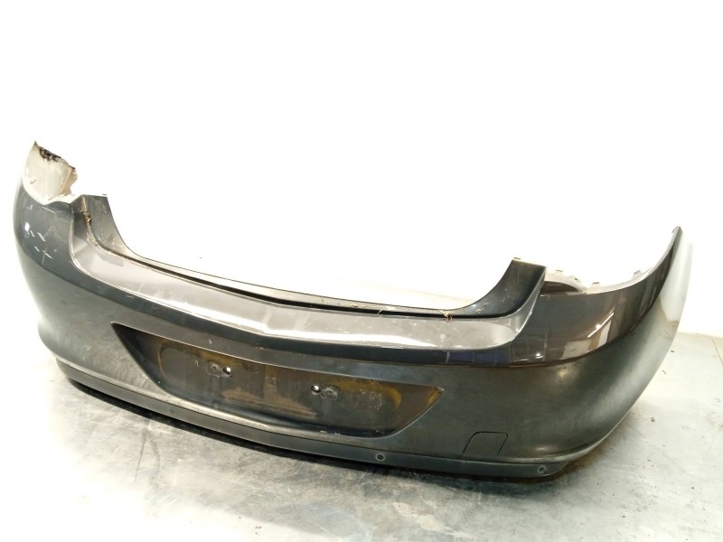 Recambio de paragolpes trasero para opel astra j sedán 1.7 cdti (69) referencia OEM IAM 20877796  