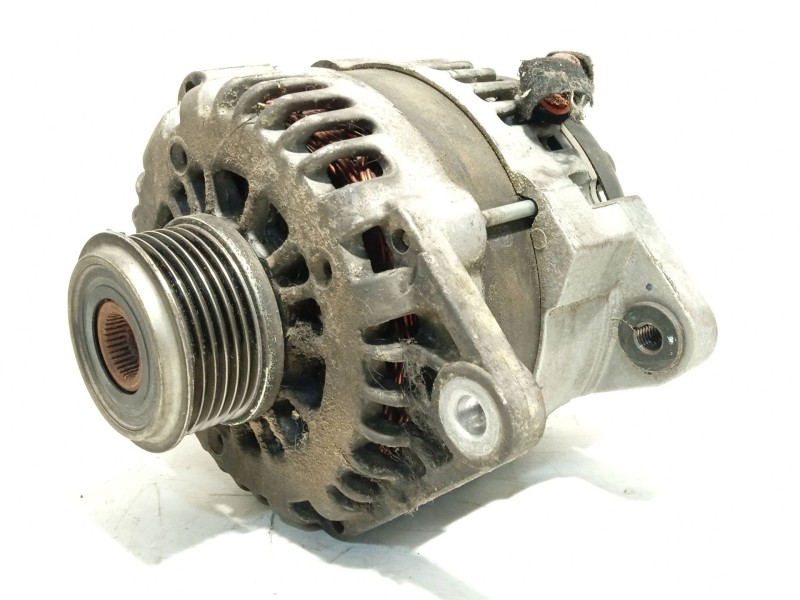 Recambio de alternador para opel astra j sedán 1.7 cdti (69) referencia OEM IAM 13579675  