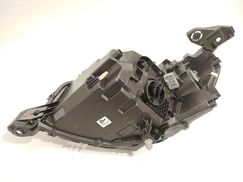 Recambio de faro derecho para peugeot 208 (p2) 1.5 blue-hdi fap referencia OEM IAM 1682772380  