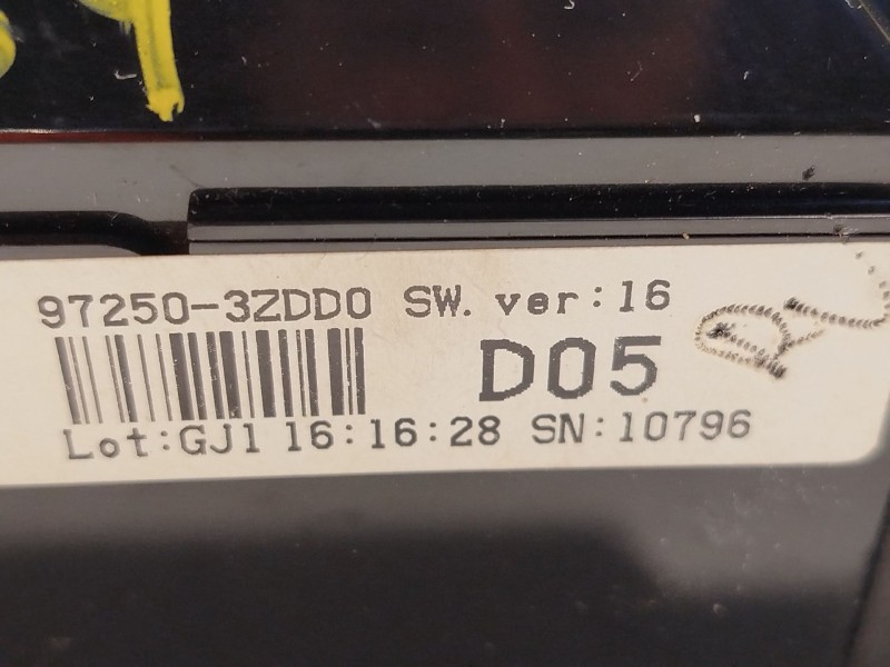 Recambio de mando climatizador para hyundai i40 i (vf) 1.7 crdi referencia OEM IAM 972503ZDD0 972503ZDD0PD5 
