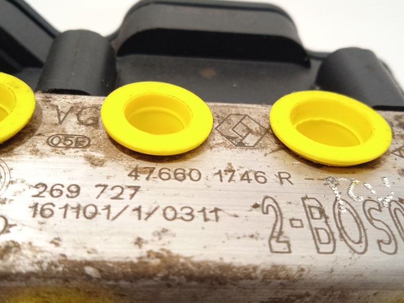 Recambio de abs para dacia duster ambiance 4x2 referencia OEM IAM 476601746R 0265956527 269727