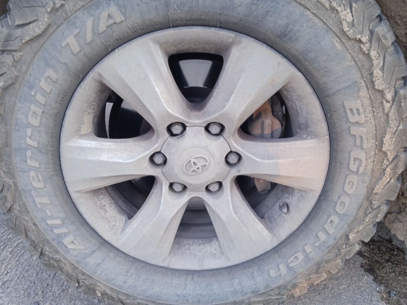 toyota land cruiser prado (_j15_) del año 2012