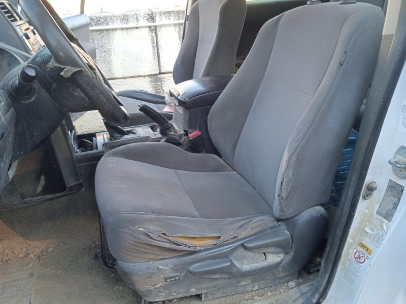 toyota land cruiser prado (_j15_) del año 2012