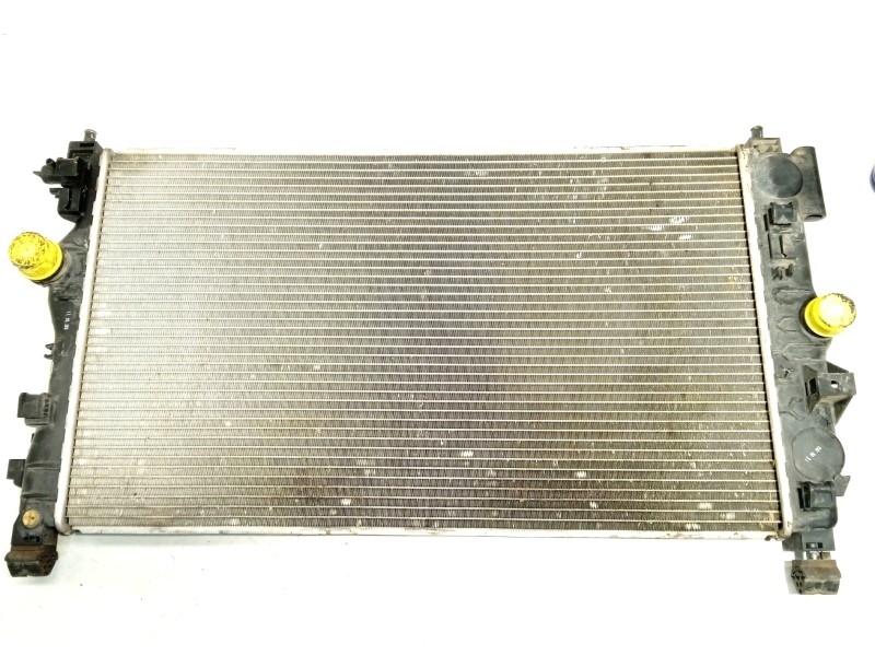 Recambio de radiador agua para opel astra j sedán 1.7 cdti (69) referencia OEM IAM 13267662  
