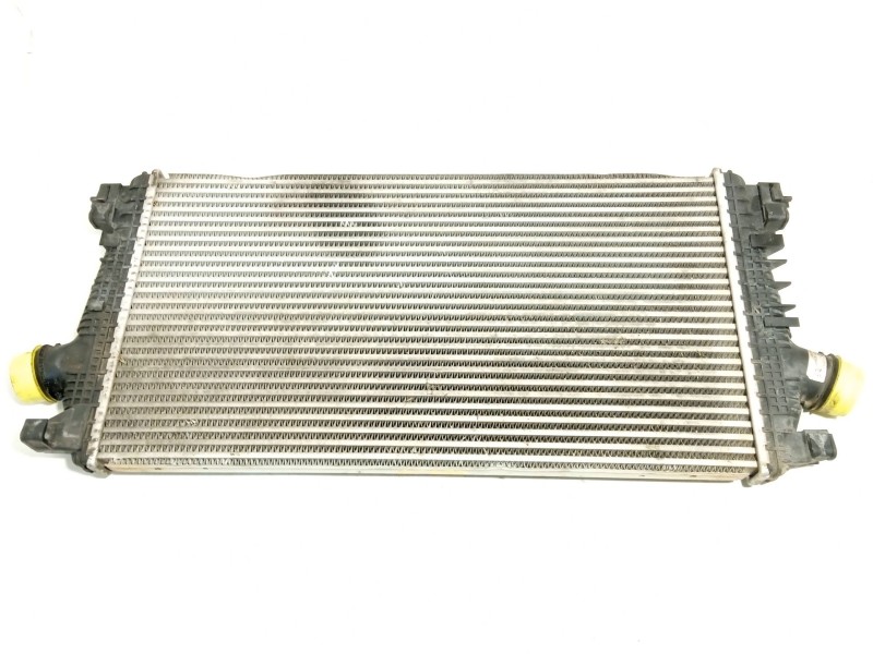 Recambio de intercooler para opel astra j sedán 1.7 cdti (69) referencia OEM IAM 13267647  