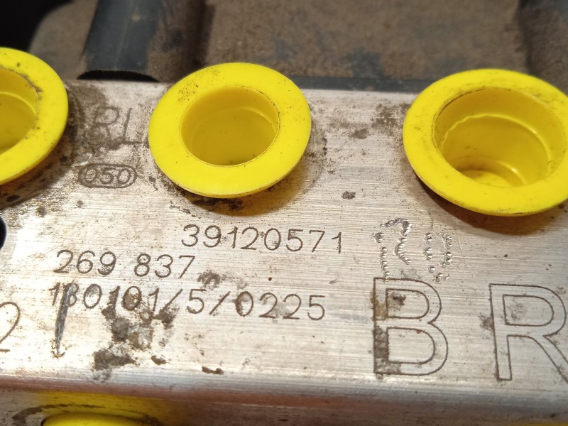 Recambio de abs para opel astra k sports tourer selective referencia OEM IAM 39120571 2265106455 269837