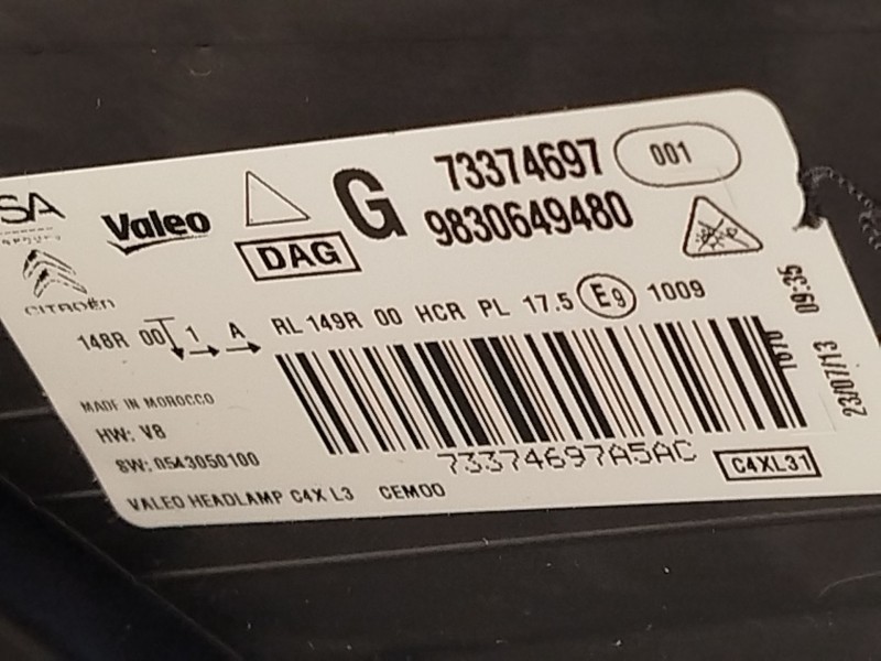 Recambio de faro izquierdo para citroën c4 iii 1.2 referencia OEM IAM 9830649480  73374697