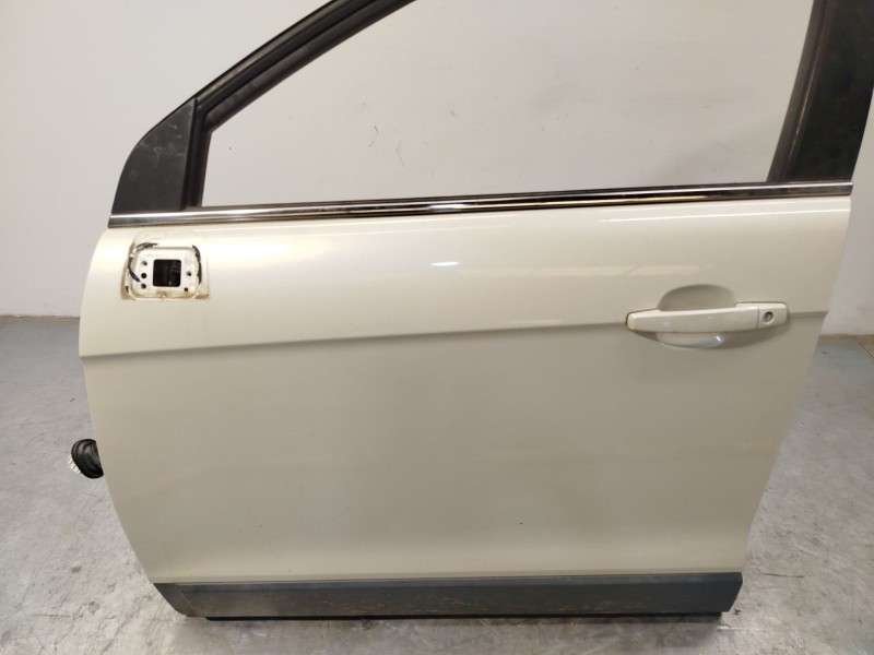Recambio de puerta delantera izquierda para chevrolet captiva (c100, c140) 2.0 d 4wd referencia OEM IAM 42352069  