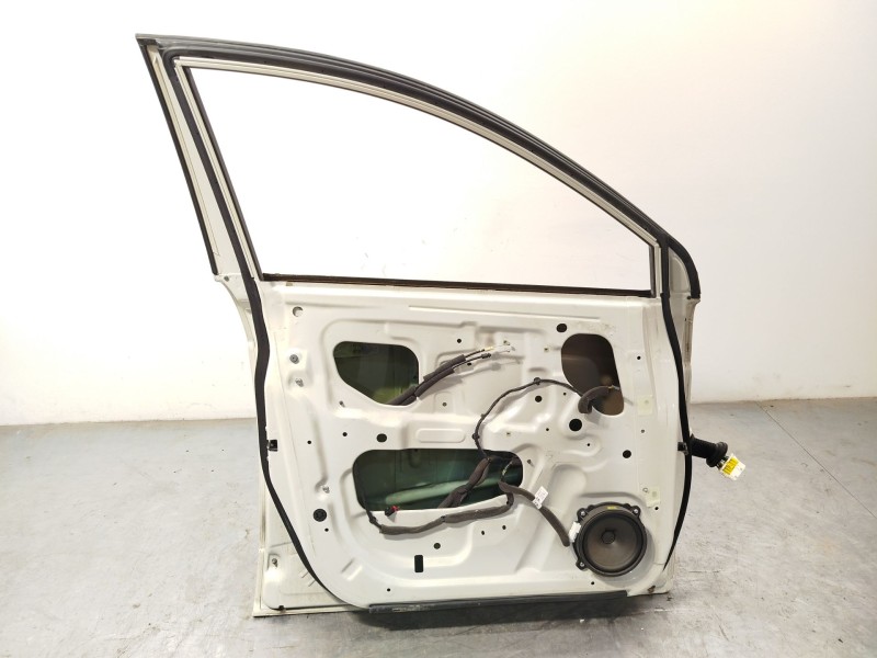 Recambio de puerta delantera izquierda para chevrolet captiva (c100, c140) 2.0 d 4wd referencia OEM IAM 42352069  