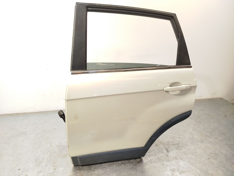 Recambio de puerta trasera izquierda para chevrolet captiva (c100, c140) 2.0 d 4wd referencia OEM IAM 94543752  