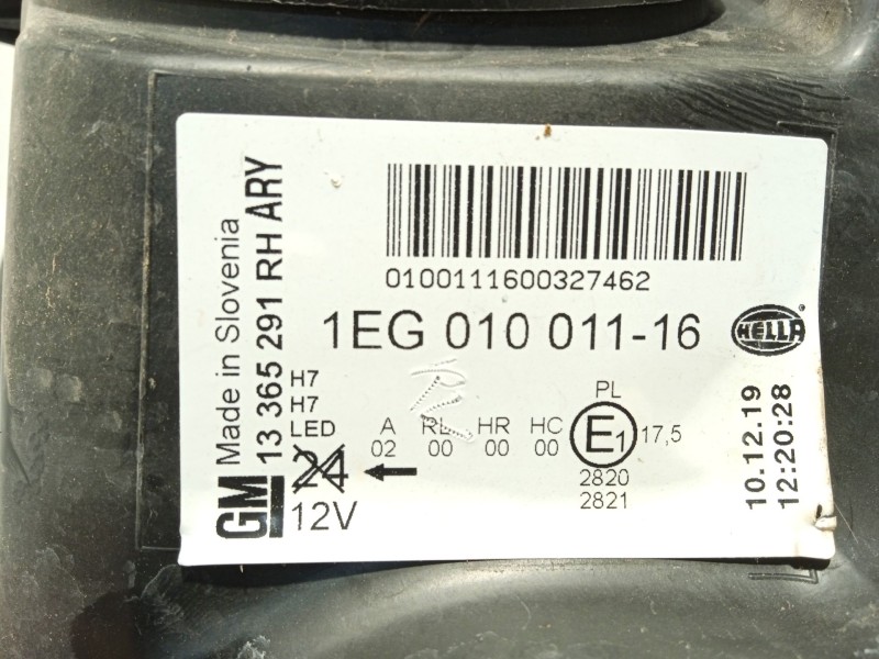 Recambio de faro derecho para opel astra j sedán 1.7 cdti (69) referencia OEM IAM 13365291  1EG010011