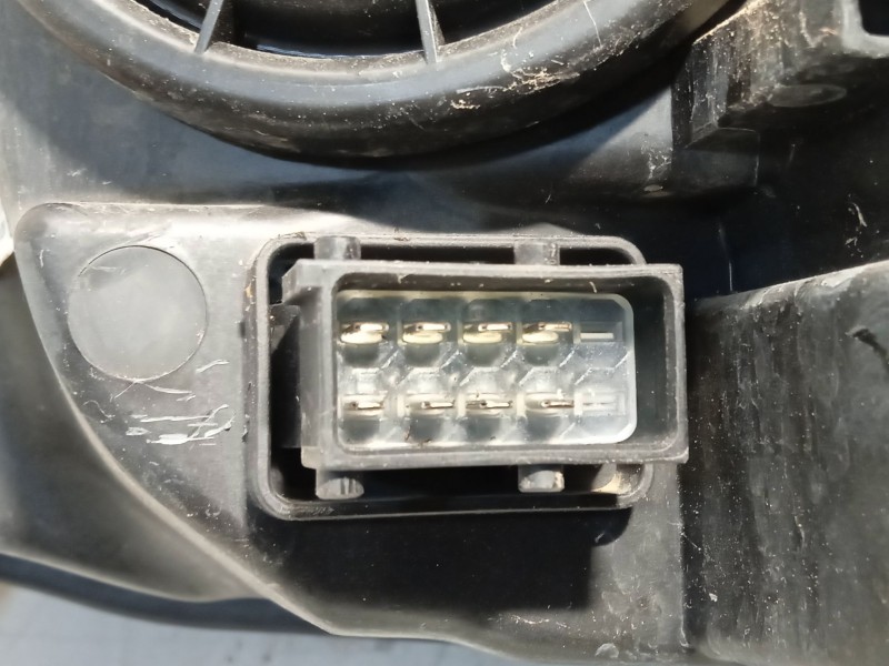 Recambio de faro derecho para opel astra j sedán 1.7 cdti (69) referencia OEM IAM 13365291  1EG010011