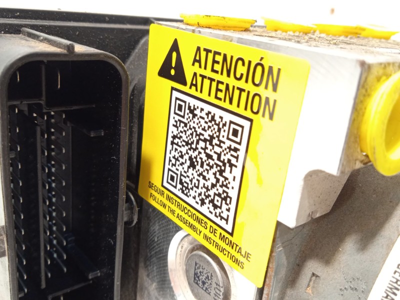 Recambio de abs para renault megane iv berlina 5p limited referencia OEM IAM 476607355R 28515242333 10022010264