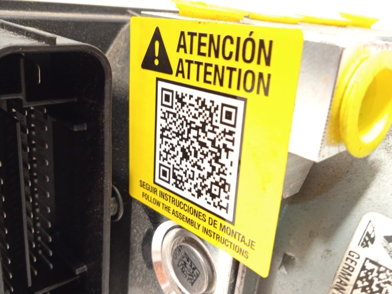 Recambio de abs para dacia sandero iii confort referencia OEM IAM 476602867R 28517155113 10022025304