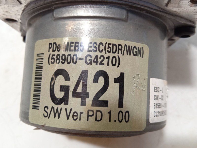 Recambio de abs para hyundai i30 (pd) klass referencia OEM IAM 58920G4210 6158941600 G458922500