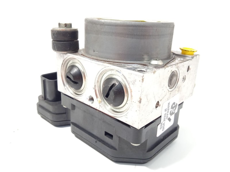 Recambio de abs para toyota c-hr hybrid advance referencia OEM IAM 4451010070 8954110080 11304041330