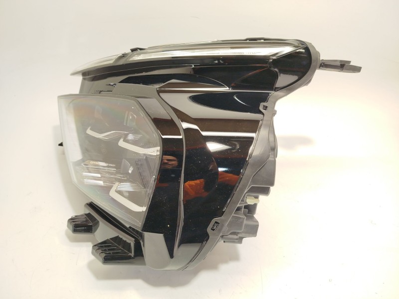 Recambio de faro izquierdo para citroën c4 iii 1.2 referencia OEM IAM 9830649480  73374697