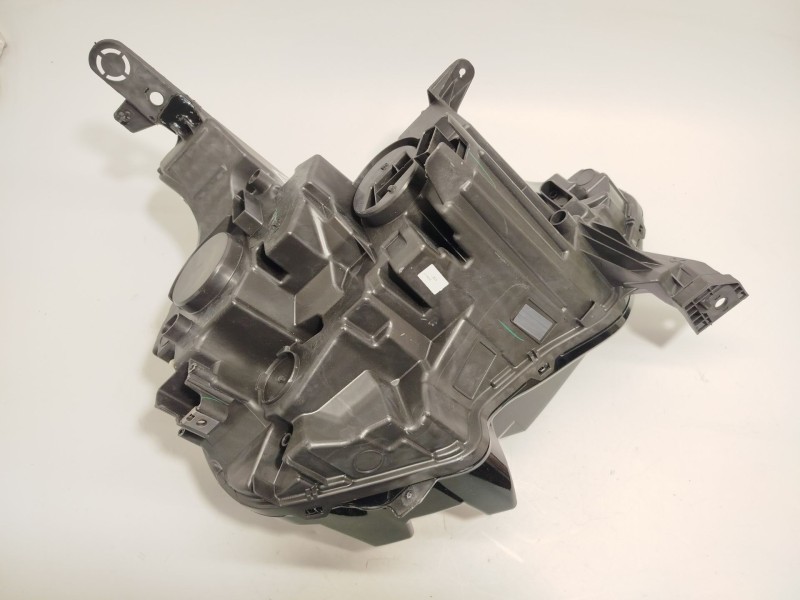 Recambio de faro izquierdo para citroën c4 iii 1.2 referencia OEM IAM 9830649480  73374697