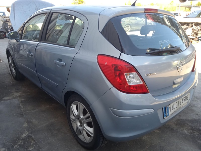 opel corsa d (s07) del año 2007