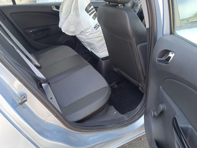 opel corsa d (s07) del año 2007
