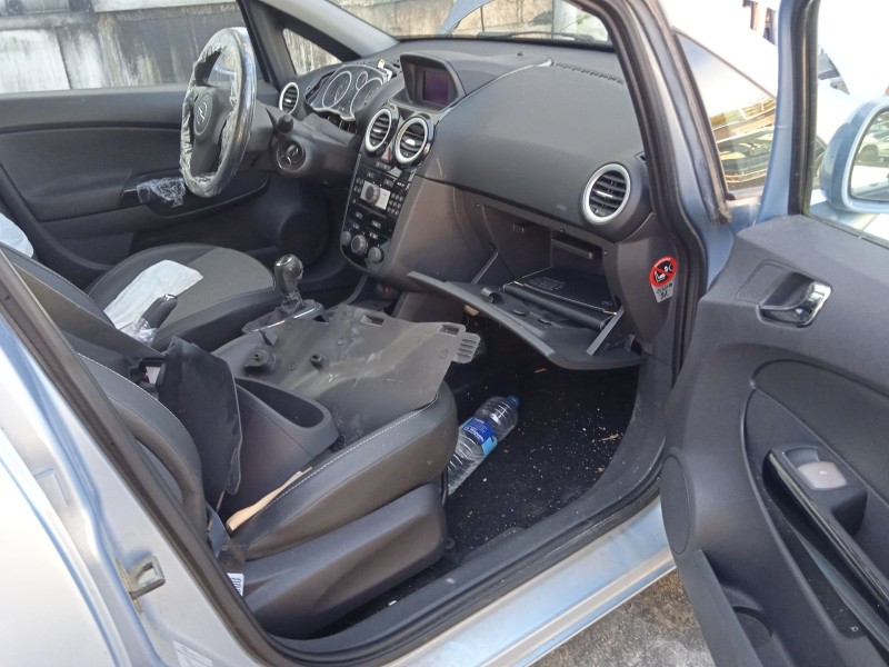 opel corsa d (s07) del año 2007