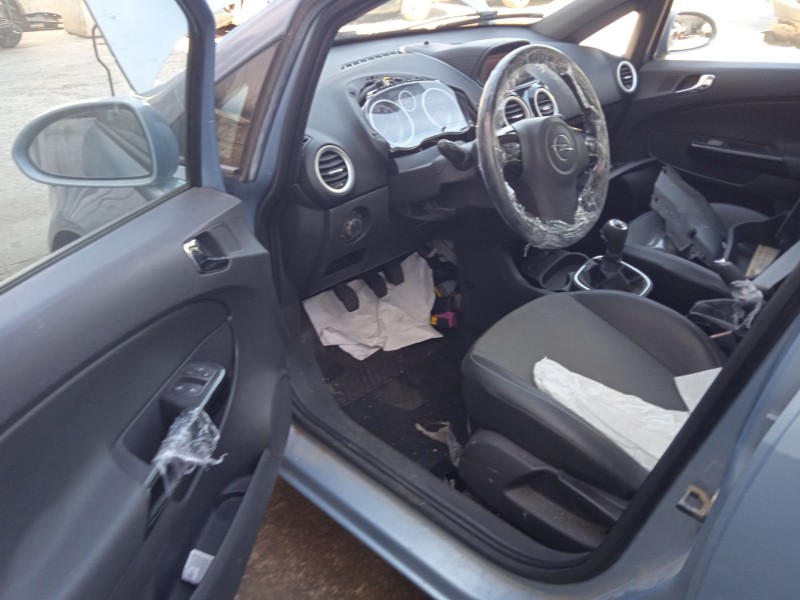 opel corsa d (s07) del año 2007