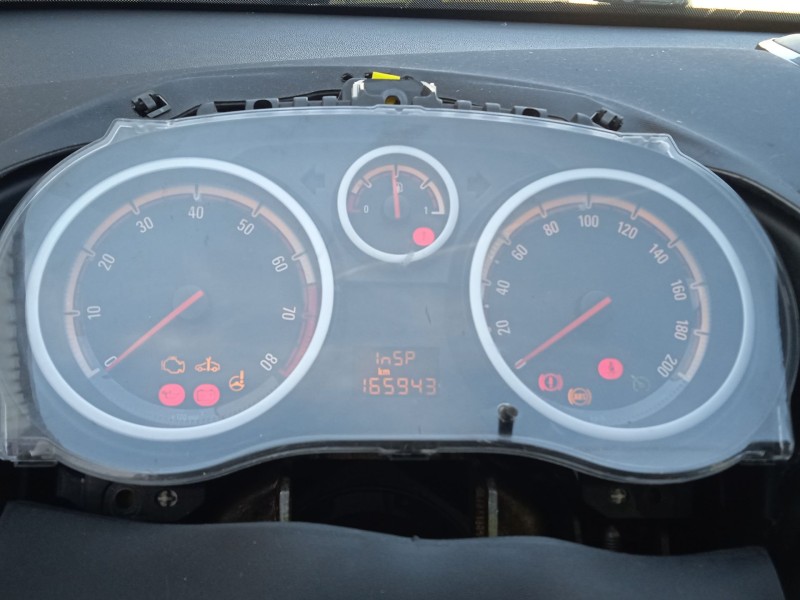 opel corsa d (s07) del año 2007