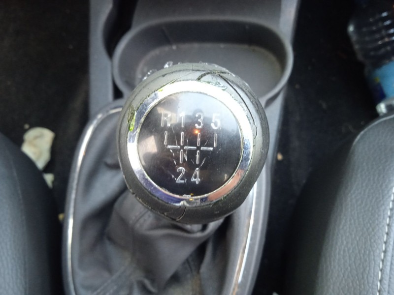 opel corsa d (s07) del año 2007