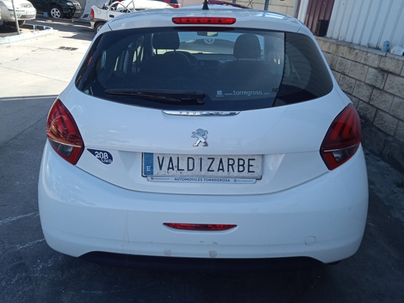 peugeot 208 i (ca_, cc_) del año 2015