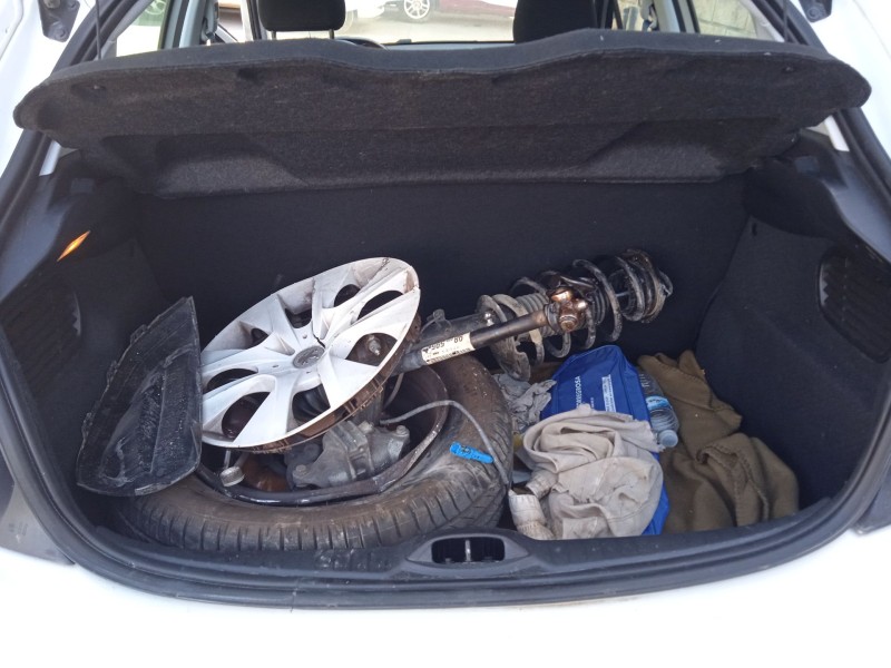 peugeot 208 i (ca_, cc_) del año 2015