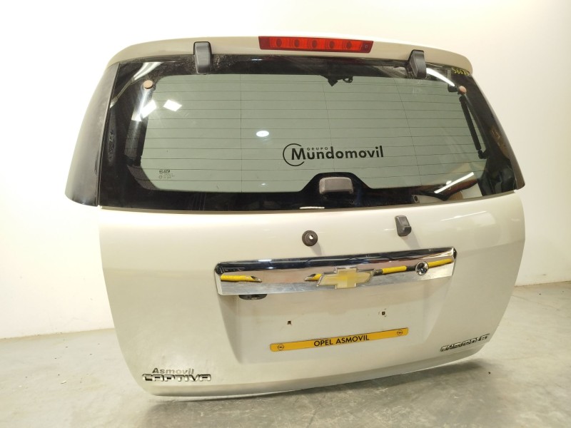 Recambio de porton trasero para chevrolet captiva (c100, c140) 2.0 d 4wd referencia OEM IAM 95240538  